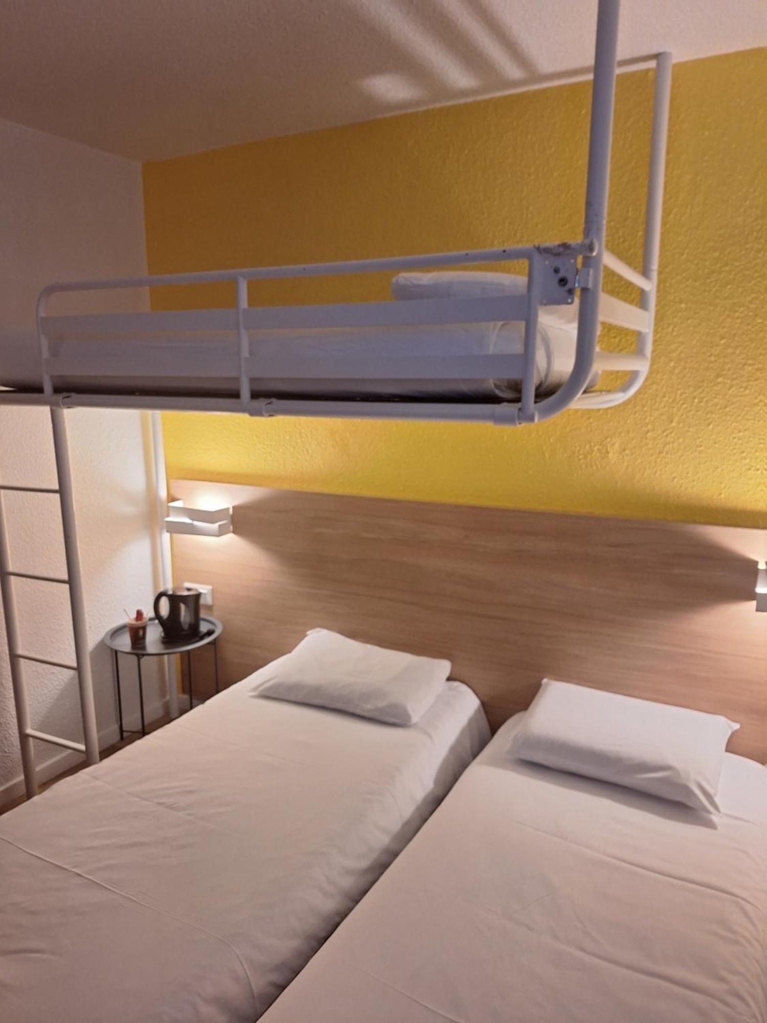 Brit Hotel Essentiel Tours Nord Екстериор снимка