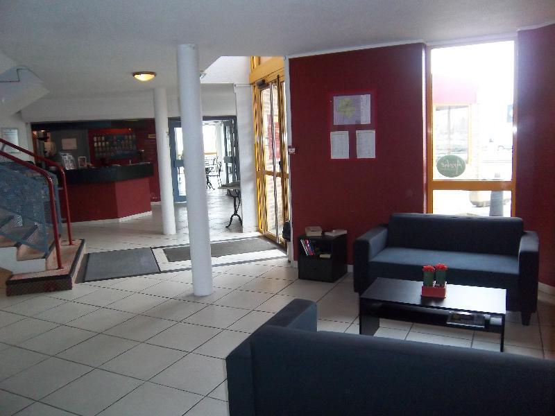 Brit Hotel Essentiel Tours Nord Екстериор снимка
